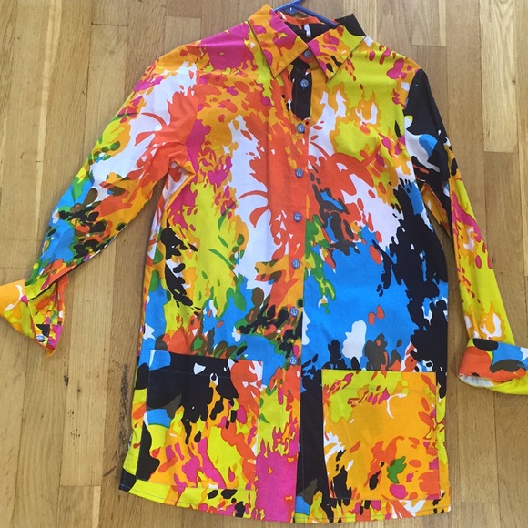 Pleats Collection size small button shirt - Picture 1 of 6